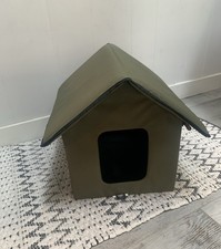 K  H Collapsable Small Dog/Cat House