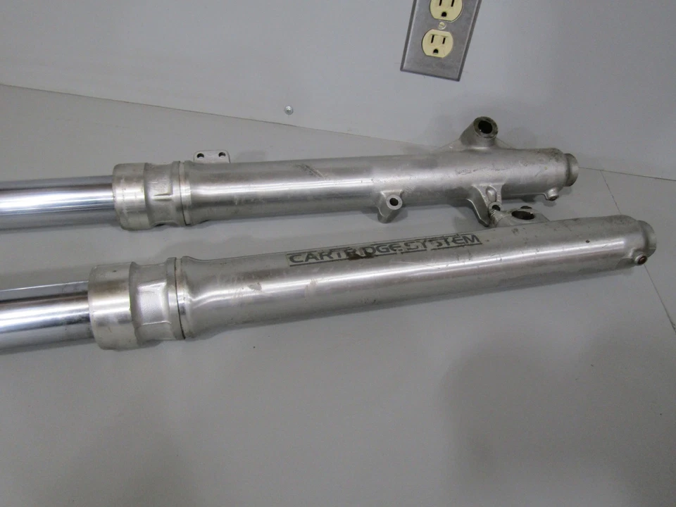 Horquillas Honda XR250R 1987 suspensión delantera puede adaptarse a otros años y modelos Foto 4 de 4