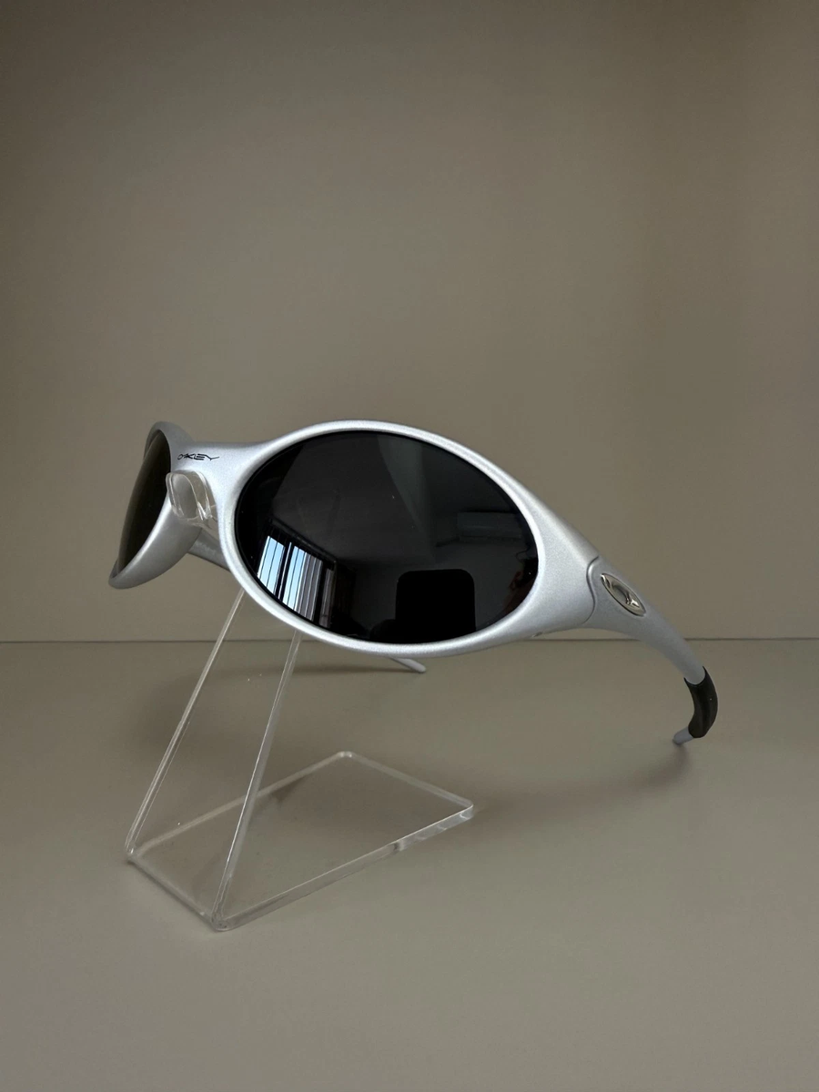 Oakley Eye Jacket Polarized Sunglasses Silver Frame Black Lenses