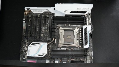 Asus X99-Deluxe Intel 2011 socket Motherboard