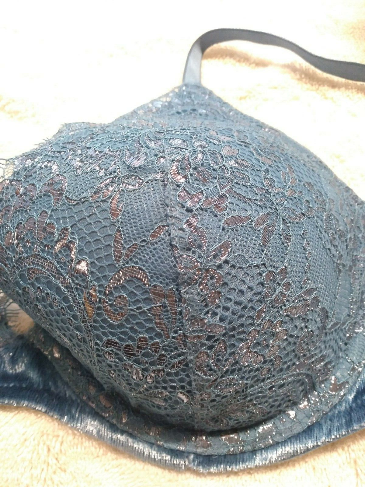 Picture 2 of 8