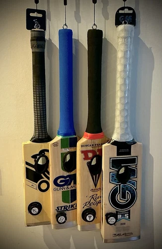 Gunn & Moore Aion VR IB Cricket bat For Meta Oculus Quest 3 & 3s Limited Edition - Imagen 11 de 13