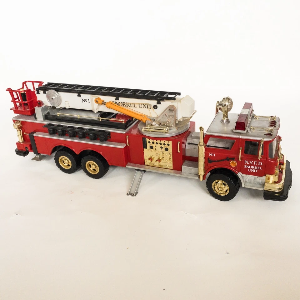 Vintage New Bright NYFD Snorkel Fire Truck RC Model 326 Remote 27 (Not Tested) - Image 2 of 4