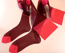 SZ 10 VTG SISSY PINK PURPLE TEXTURED NYLON GARTER STOCKINGS 1 PR