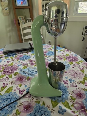 Vintage 1940s Hamilton Beach Model 33 Jadeite Green Milkshake Mixer - TESTED
