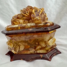 Amber Jewelry Box with Dragon Carving