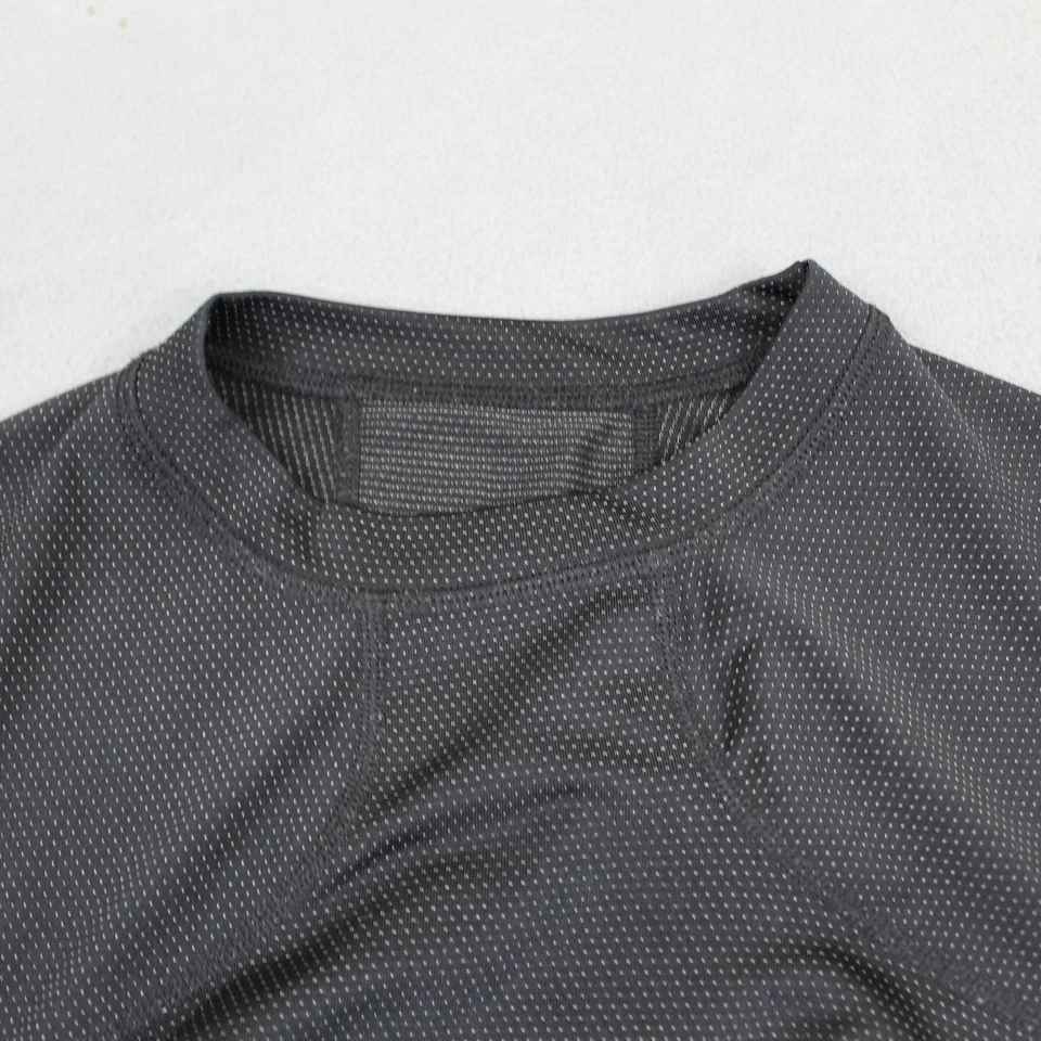 Lululemon Shirt Womens Small Swiftly Tech Long Sleeve Thumbholes Pocket Yoga - Image 2 of 4