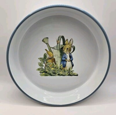 Beatrix Potter Peter Rabbit Round Ceramic Casserole Dish