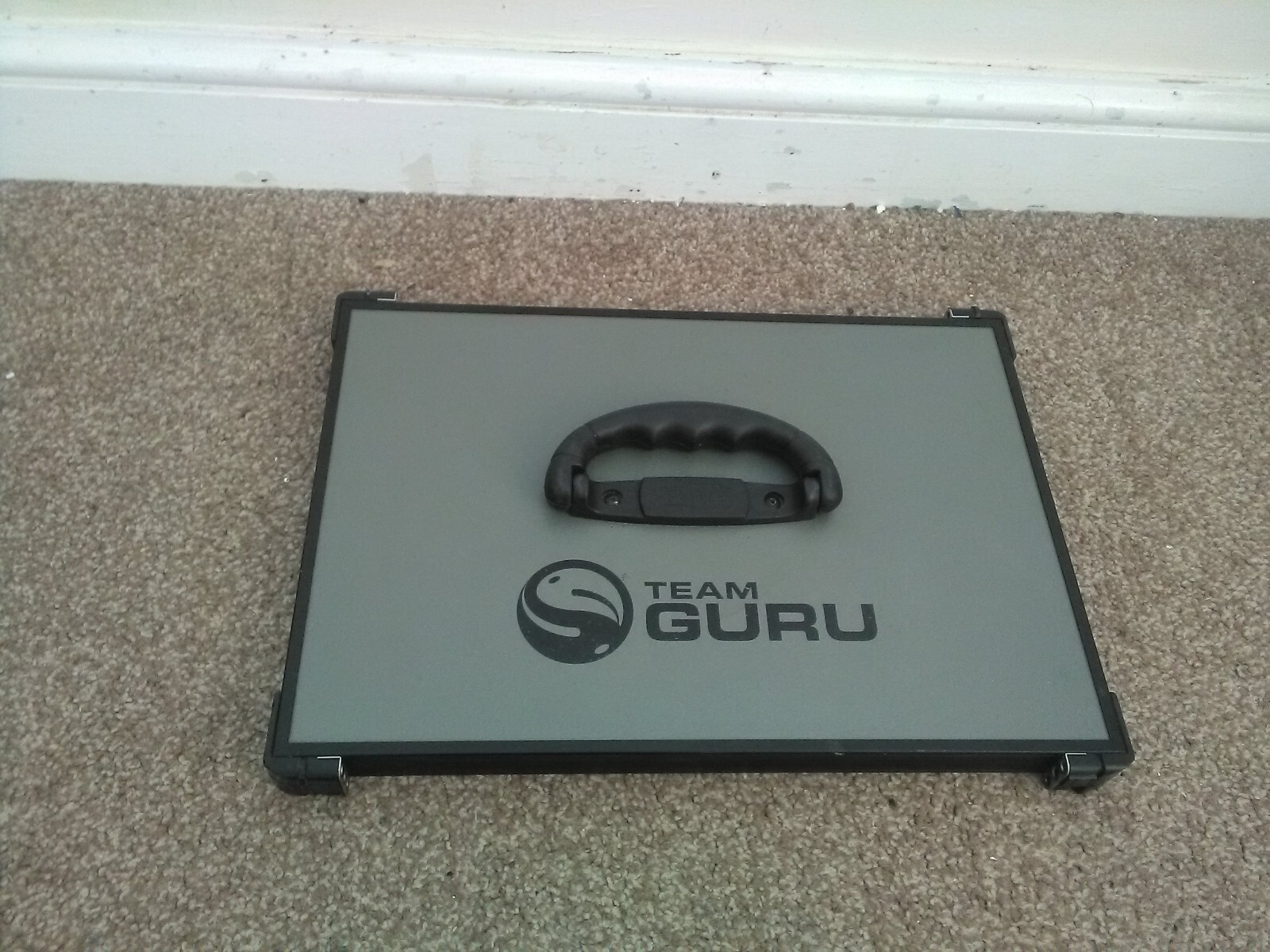 Used fishing seat box.RIVE GURU STEALTH ALUMINIUM CASSETTE LID eBay