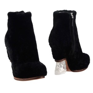 fendi shearling boots