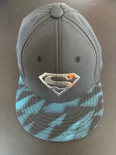 UNDER ARMOUR YOUTH Superman Adjustable Baseball Cap