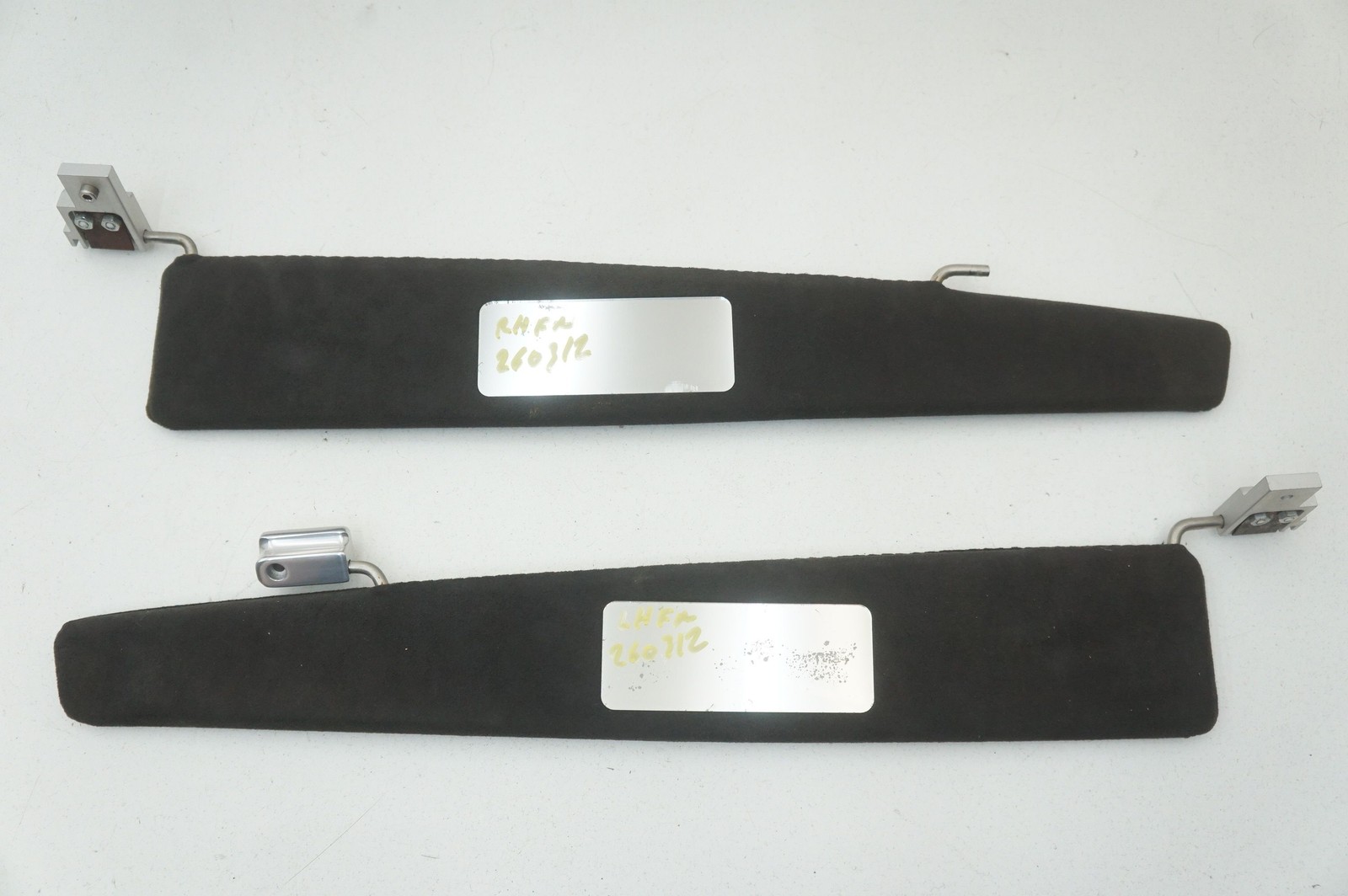 Set 2 Left Right Sun Visor Shade Mirror Black OEM Aston Martin V8 Vantage 2008