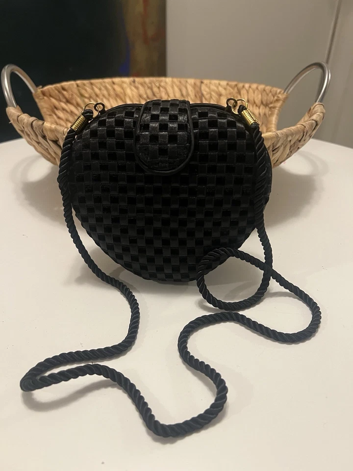 Vintage Neiman Marcus Satin And Velvet Heart Shape Evening Bag Satin Cord - Image 2 of 4