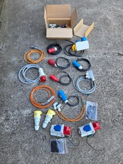 Elektronik Elektro Bauteile Konvolut Steckdosen Kabel Schaltkasten Stecker