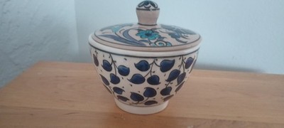 Handmade Iznik Turkish Pottery Lidded Sugar Bowl - Hand Painted Floral Design