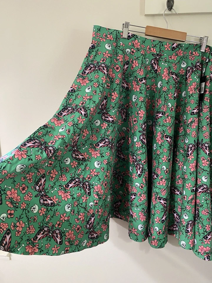 Hell Bunny Verde Madilyn Columpio Círculo Falda Calavera Polilla Mariposa Reino Unido 4XL EE. UU. 20-22 Foto 2 de 4