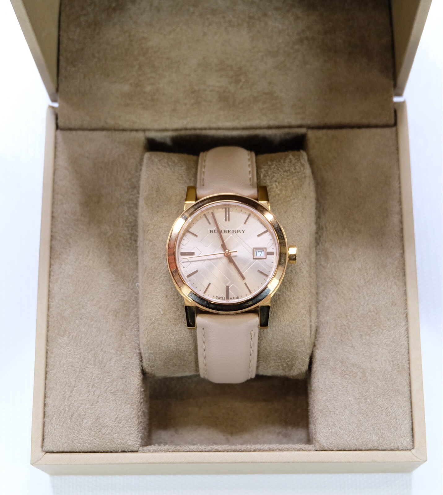 新品未使用品！BURBERRYバーバリー 腕時計BU9109ゴールドチェック