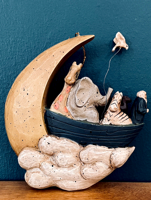 Vintage Noah’s Ark Wood Child's Bedroom Hanging Decoration/Ornament Vintage Noah’s Ark Wood Child's Bedroom Hanging Decoration/Ornament