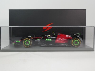 Miniature SOLIDO 1/18 Alfa Romeo C43 F1 – GP Australie 2023 Zhou