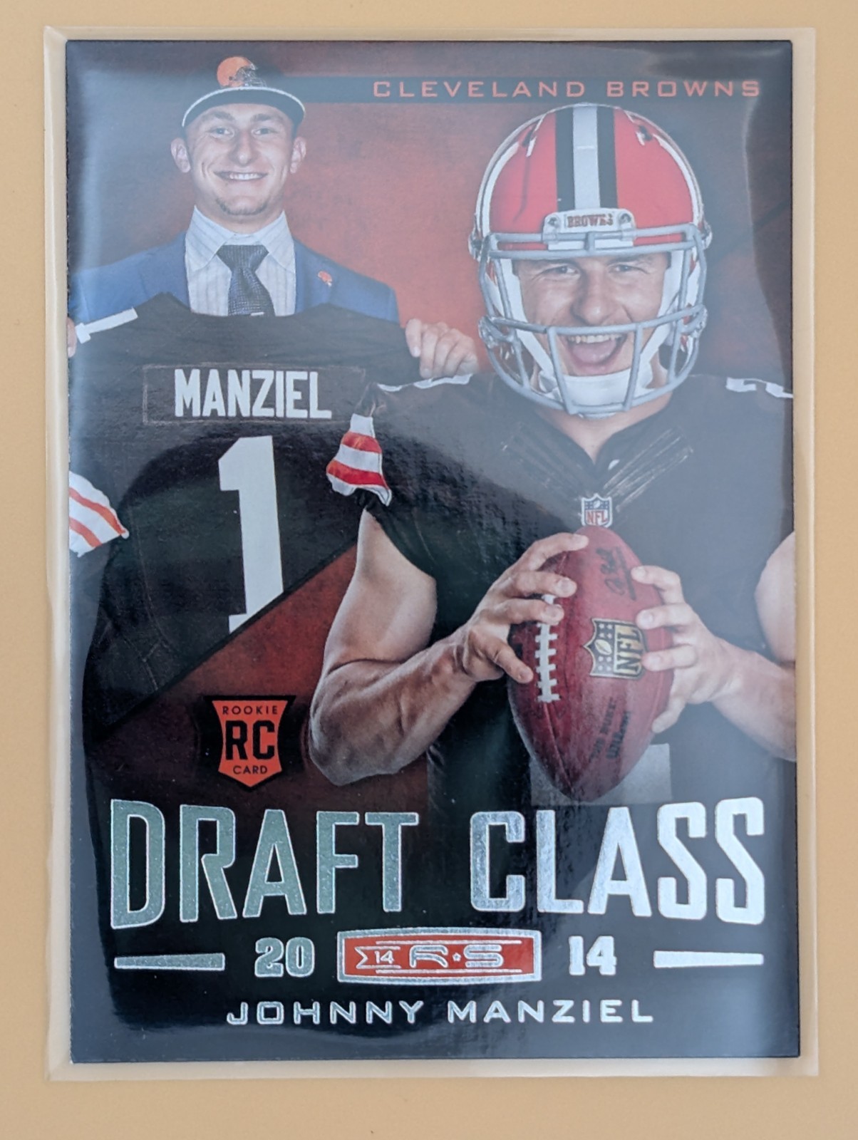 Johnny Manziel SPx UD Premier Autograph Jersey #22 Base
