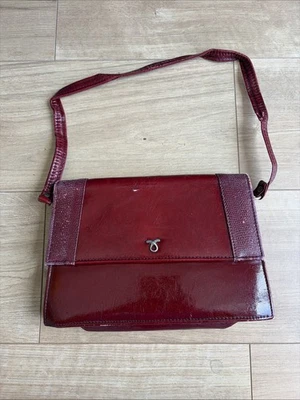 Vintage Clarks Red Leather Handbag. Made In England - Image 1 of 4