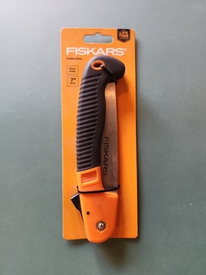 Fiskars - Black Rubber Grip Razor Sharp 7'' Blade - Folding Leverlock Pruning Saw