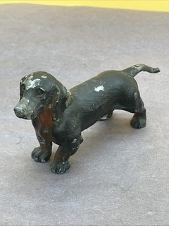 Vintage Antique Painted Cast Iron Dachshund Dog 3” Long!