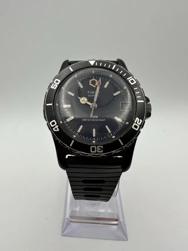 Vintage Timex Q Mens Driver Blue Dial