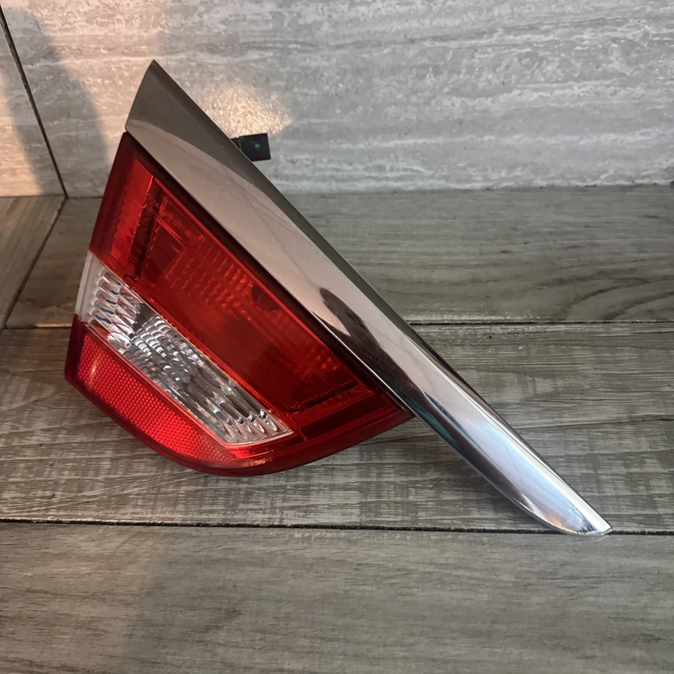 🥇2012 2013 2014 2015 2016 2017 BUICK VERANO LH LEFT DRIVER INNER TAIL LIGHT OEM - Image 2 of 4