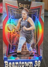 2025 Panini Select WNBA - Concourse Brionna Jones #18 Silver Prizm