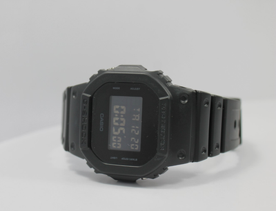Casio G-shock Chronograph Quartz Digital Men's Watch DW-5600BB-1