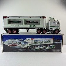 1997 Hess Toy Truck And Racers 2 With Lights And Friction Motors In Original Box