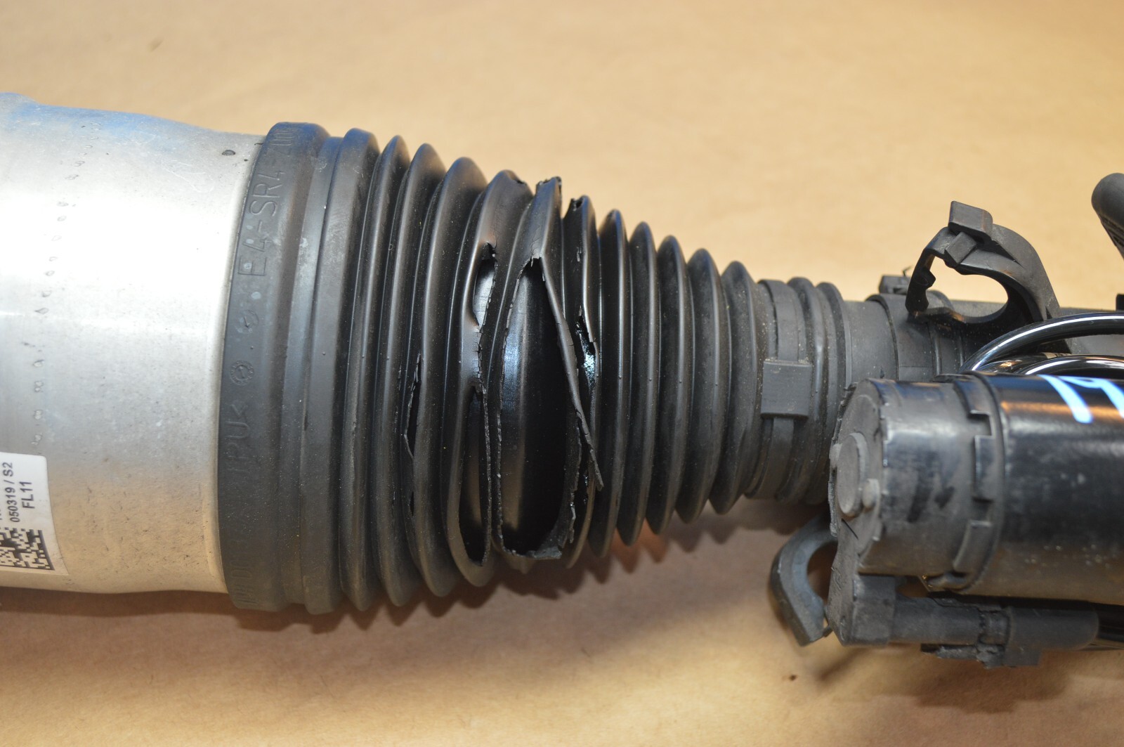 2019 X290 MERCEDES BENZ GT63 AMG FRONT PASSENGER SIDE SHOCK  