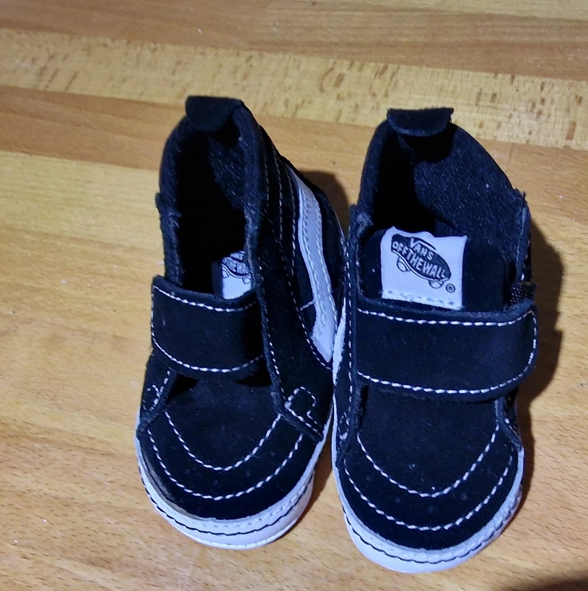 Vans old skool crib hotsell shoes