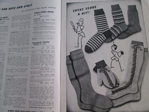 3 Vintage 1940s CHADWICK'S WOOL Patterns Babies CHILDREN Socks & Mittens Family - Picture 6 of 10