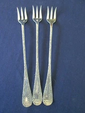 SET 3 SEAFOOD FORKS! Vintage INT'L CROWN silverplate: FLORENCE pattern: LOVELY
