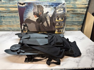 Batman DC The Dark Knight Wayne Tech Mega Cape Retractable 5ft Bat Wings READ