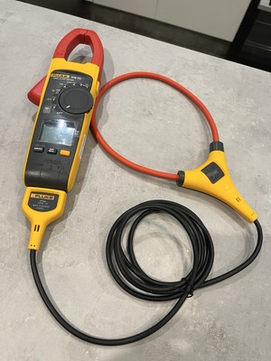 Fluke 376 FC True-RMS AC/DC Stromzange mit iFlex