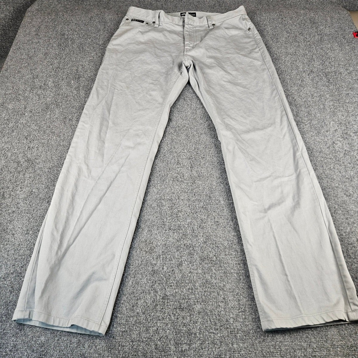 Nike SB Mens Skateboarding Pants Light Grey Straight Leg Chino