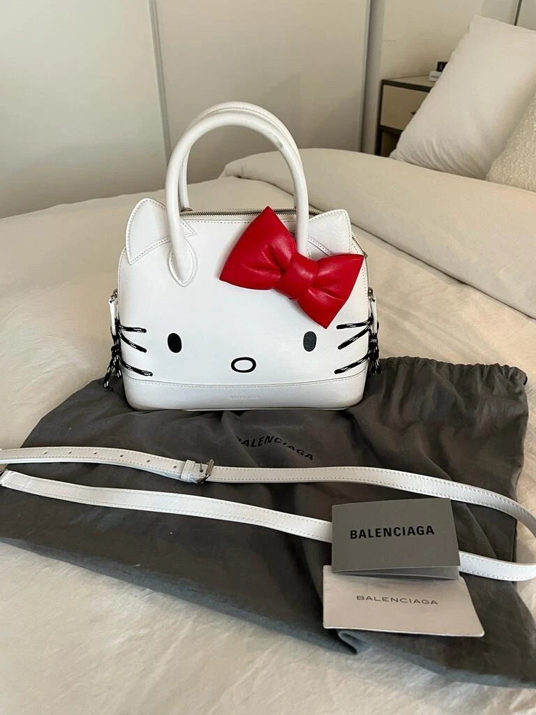 Le sac Hello Kitty de Balenciaga