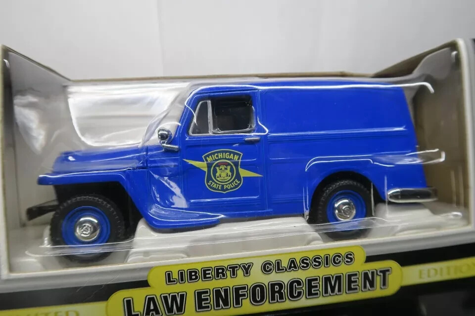 1953 Willys Jeep Michigan State Police Paddy Van Highway Patrol