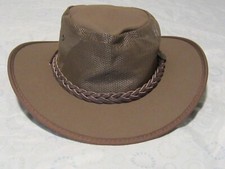 Large Cotton Canvas Mesh Drover Hat made by Barmah