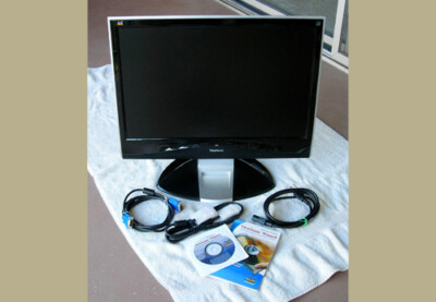 Viewsonic VX2433 monitor 23.6'' wide. Optimum Resolution: 1920x1080