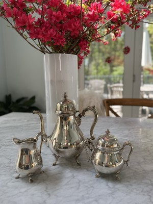Vintage international Silver Co Georgia Court Tea Set-Silver