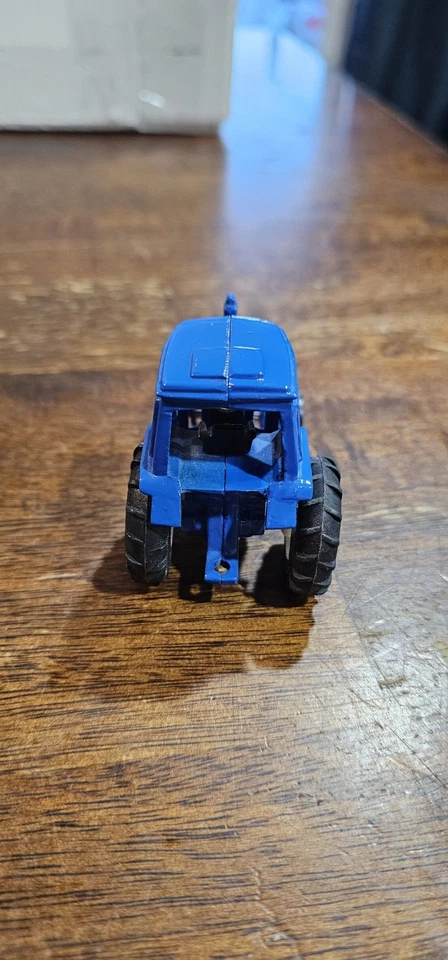 Vintage ERTL Blue Farm Toy Tractor Diecast/Metal 1/64 Scale Made in China - Image 3 of 4