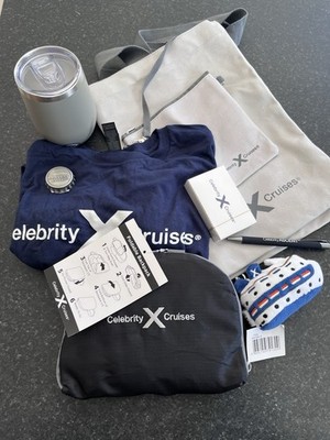 Celebrity Ascent Deluxe Cruise Swag Set - ideal als greifbares Geschenk zur Überraschung!