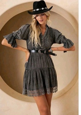 Young Threads Boho Embroidered Mini Dress Bell Sleeve Crochet Lace Hem Sz S NWT