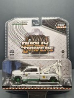 Greenlight Dually Drivers 2018 Ram 3500 Dually Wrecker Chase Green Wheels (CT05)