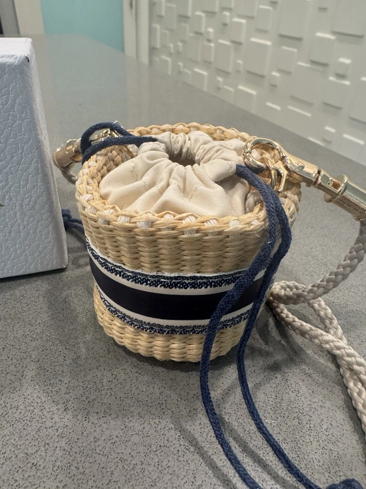 Christian Dior Straw Pouch Mini Shoulder Bag VIP Limited Novelty Box New - Image 4 of 4