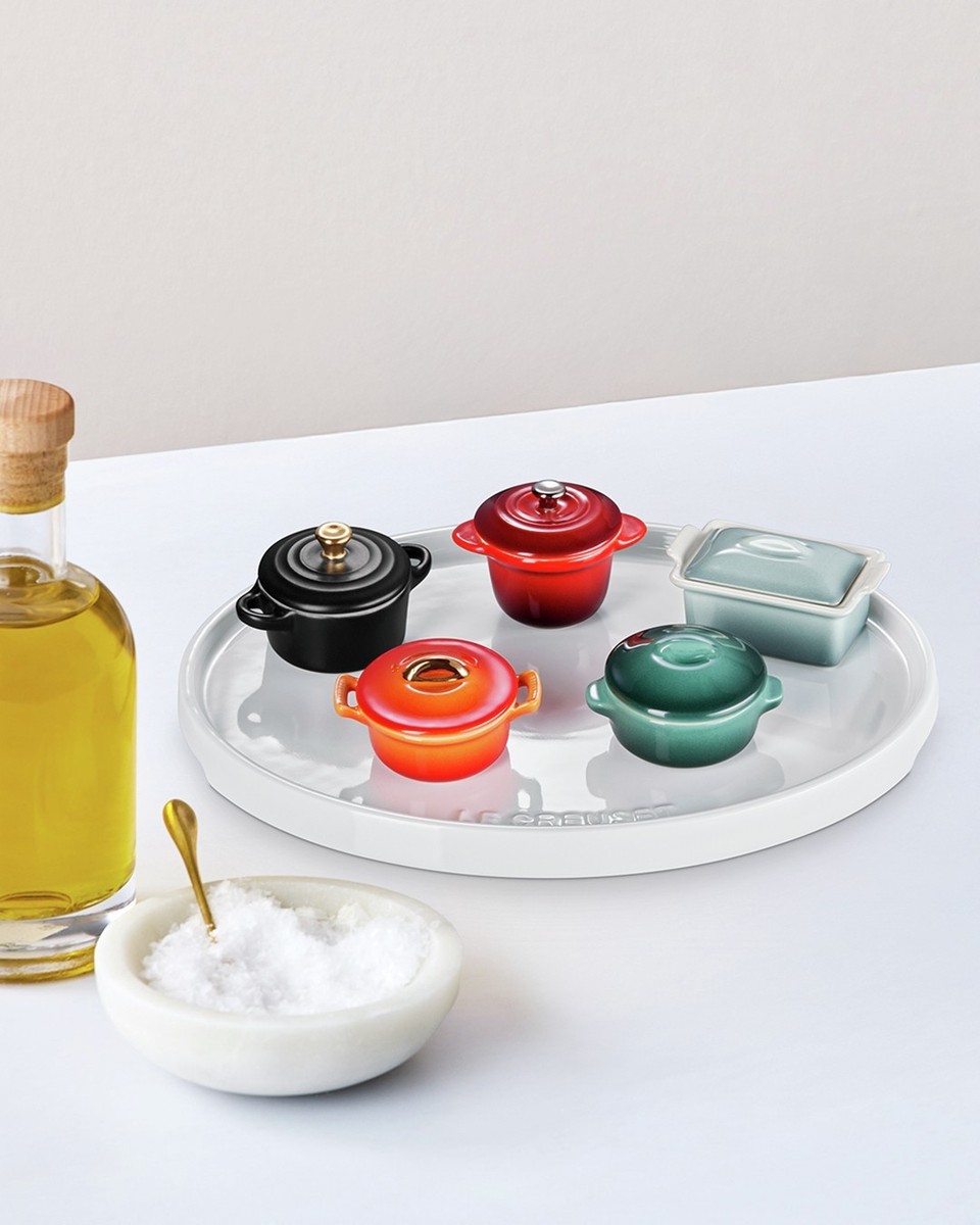 tomo様おまとめ【新品未使用品】LE CREUSET ミニウォク　6個セット Le Creuset 100th Anniversary Miniature Cocotte History Collection